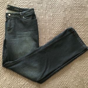 Size 16 Jennifer Lopez dark bootcut jeans!